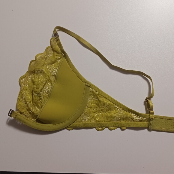 Victoria's Secret Very Sexy Yellow/ Green Lace Underwire Bra Front Clasp VG - Picture 6 of 9